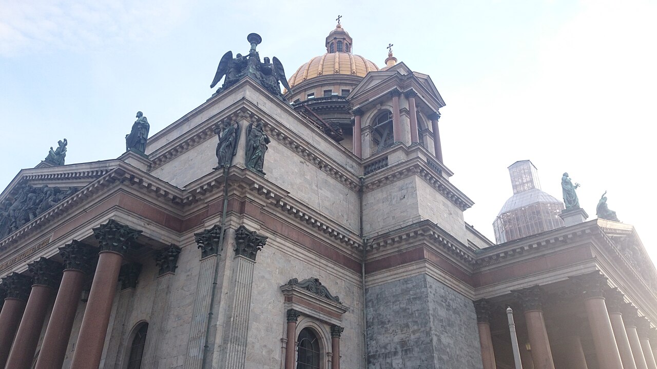 Исаакиевский собор — архитектурная доминанта Адмиралтейского района