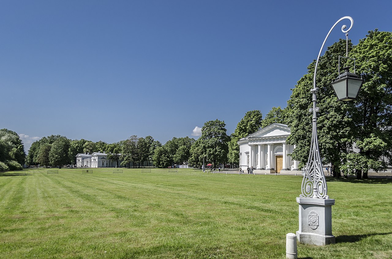 Елагин остров — главный парк Петроградского района Санкт-Петербурга