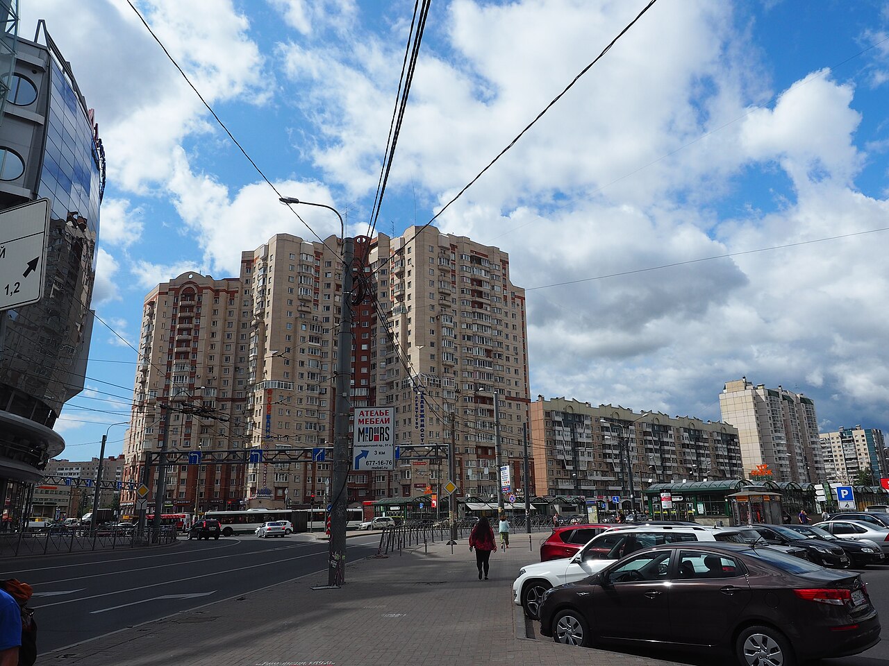 Жилые кварталы Приморского района Санкт-Петербурга с развитой инфраструктурой